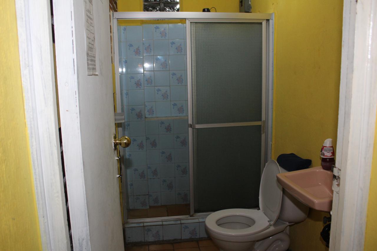 Hotel Casa Del Viajero كويتزالتنانغو المظهر الخارجي الصورة