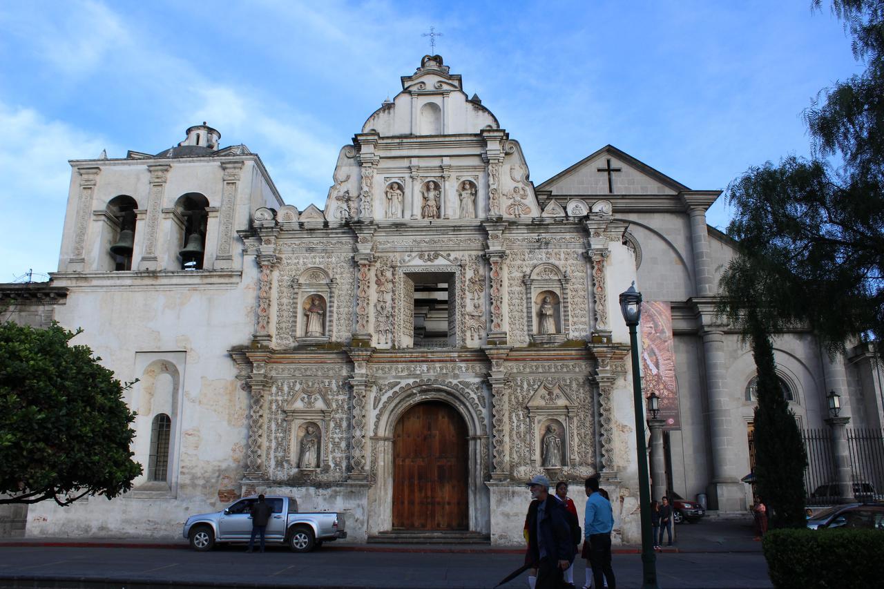 Hotel Casa Del Viajero كويتزالتنانغو المظهر الخارجي الصورة