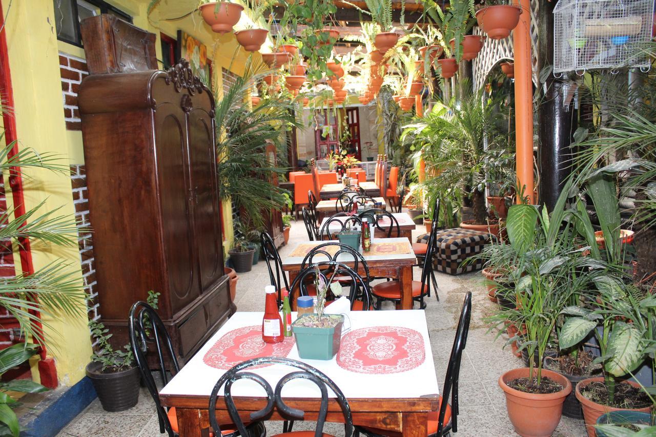Hotel Casa Del Viajero كويتزالتنانغو المظهر الخارجي الصورة
