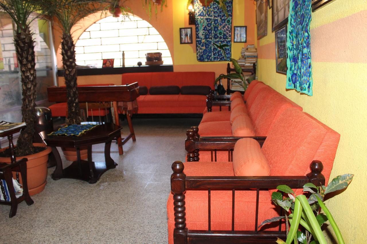 Hotel Casa Del Viajero كويتزالتنانغو المظهر الخارجي الصورة