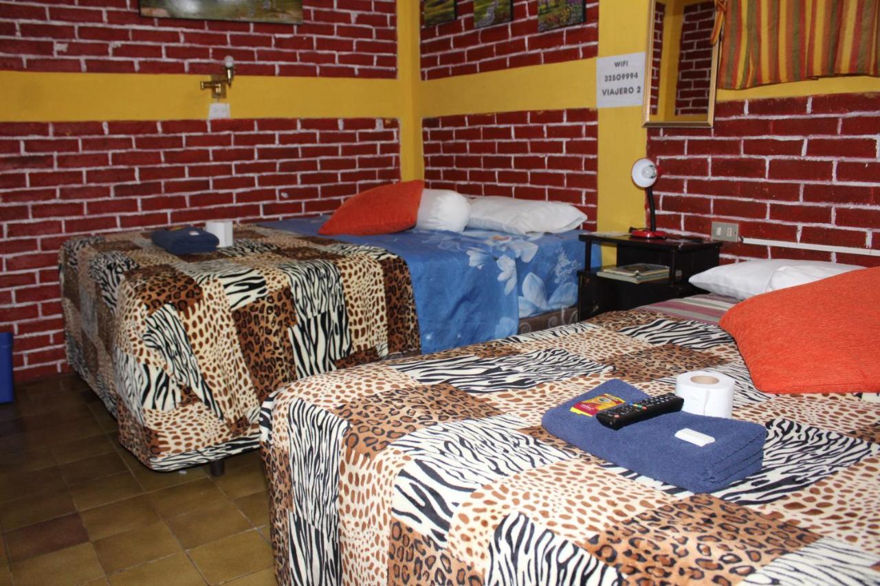 Hotel Casa Del Viajero كويتزالتنانغو المظهر الخارجي الصورة
